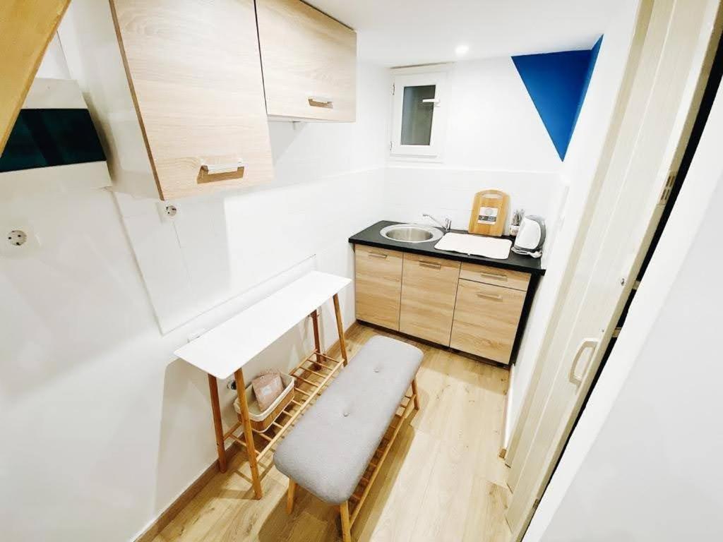 شقة Velestinou Private Maisonette أثينا المظهر الخارجي الصورة